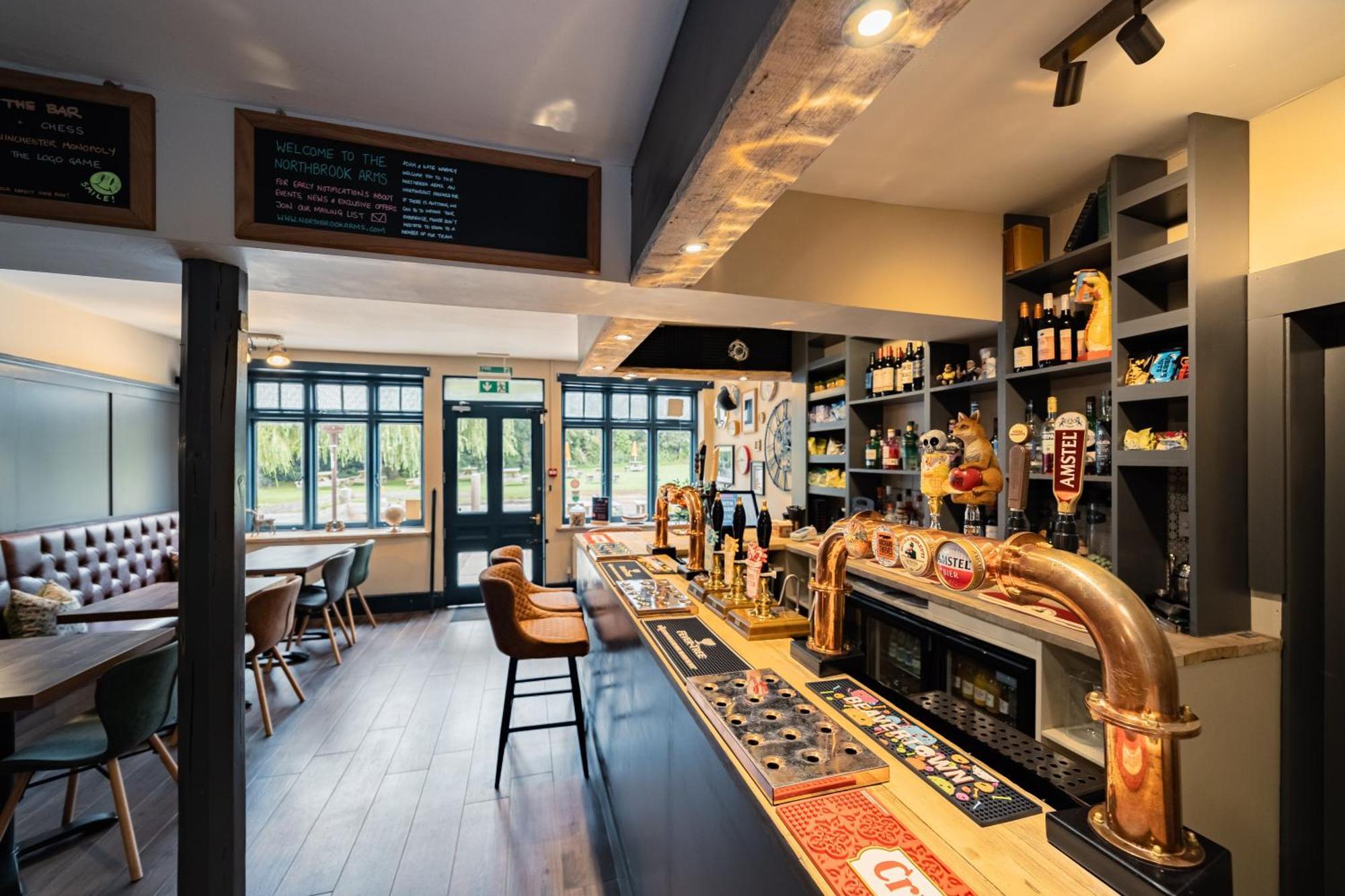 The Barrel Room At The Northbrook Arms Winchester Exterior photo